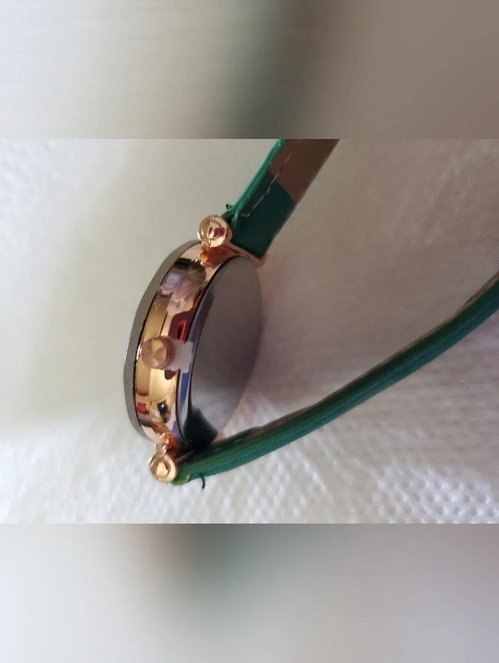 Novadab Ladies Quartz Sporty Watch-Rose Gold & GREEN- New-Fully Functional